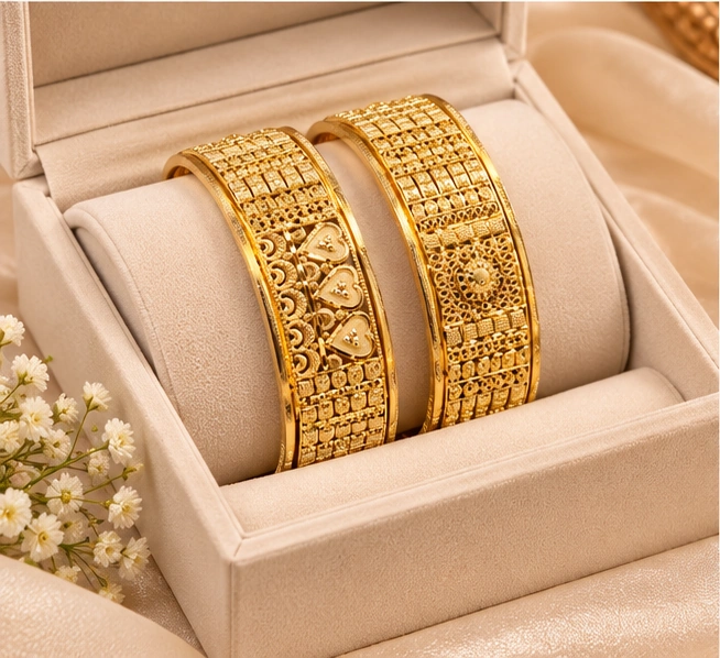 Royal Bangle 005 view 4